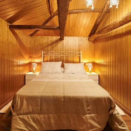 Prázdninový dům Bonito Apartamento Rural Con Wifi Gratis,terraza Y Piscina En