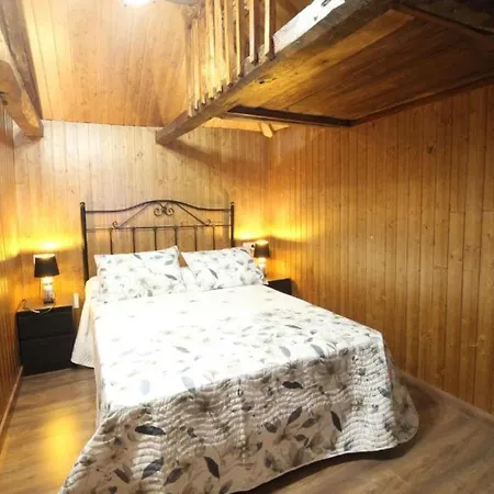 Bonito Apartamento Rural Con Wifi Gratis,terraza Y Piscina En * Navelgas