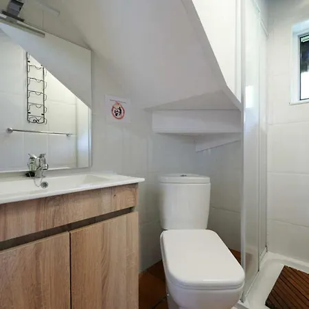 Bonito Apartamento Rural Con Wifi Gratis,terraza Y Piscina En
