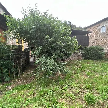 Bonito Apartamento Rural Con Wifi Gratis,terraza Y Piscina En * Navelgas