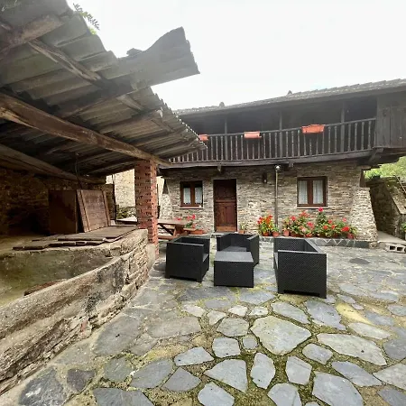 Bonito Apartamento Rural Con Wifi Gratis,terraza Y Piscina En * Navelgas